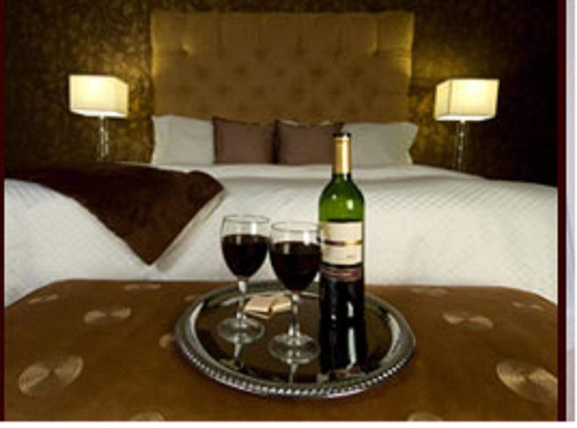 Capitol Plaza Hotel Montpelier Tapestry Collection By Hilton Екстер'єр фото